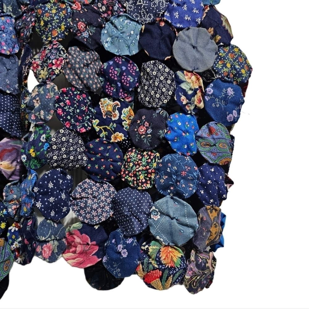 Vintage Quilted Barn blue open vest floral paisley yo-yo style top - Picture 9 of 16